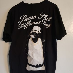 Men's Black graphic tshirt